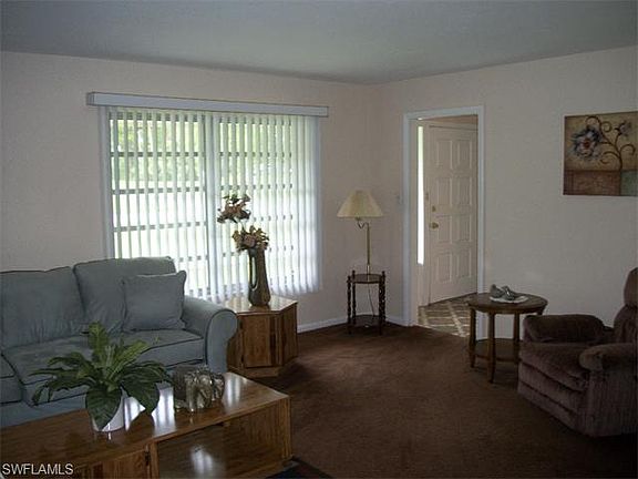 2nd image of 542 E Del Monte Ave