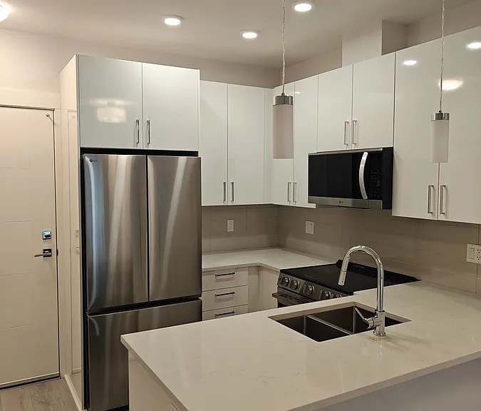 33996 Pine St #100 — Photo 1