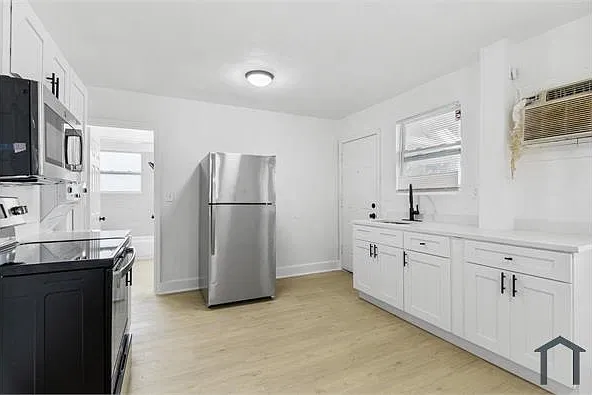 2 bed, $1,450 — Photo 4
