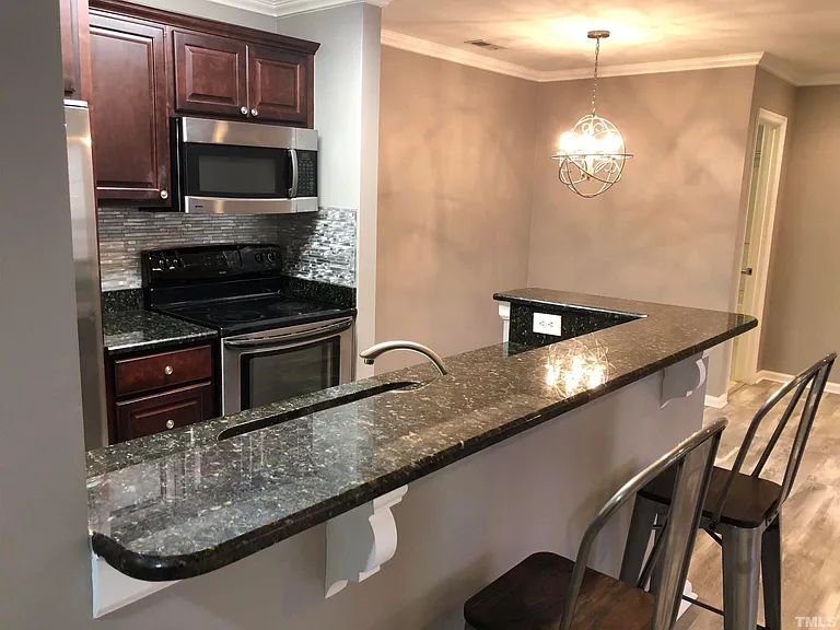 1008 Kingswood Dr #1008 — Photo 12