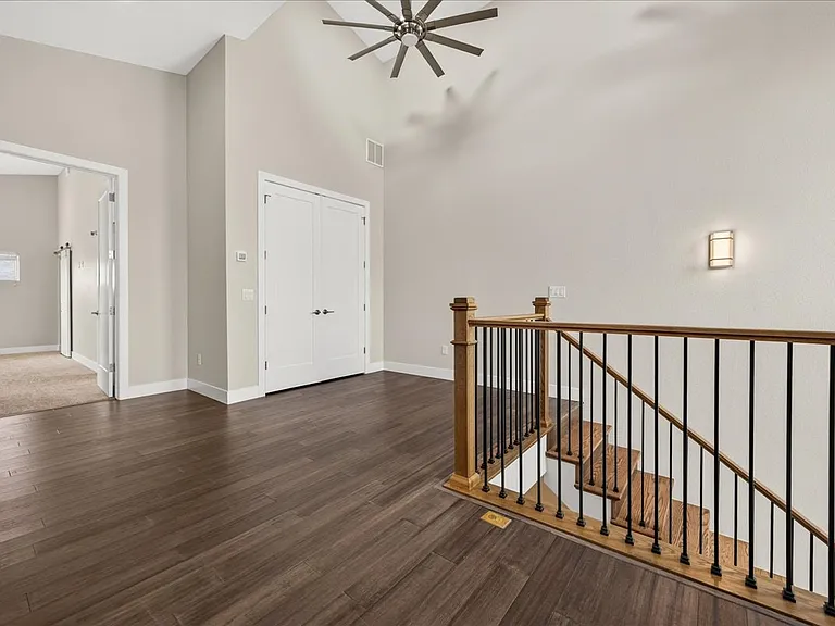 1407 Rogers Ct — Photo 18