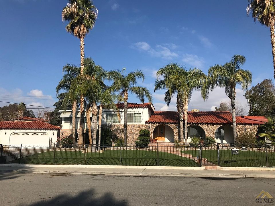 1st image of 690 Magnolia Ave