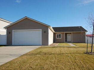 301 8th Ave NW, Sidney, MT 59270