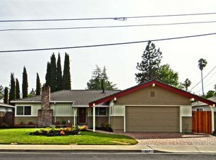 917 Holiday Ct, Concord, CA 94518