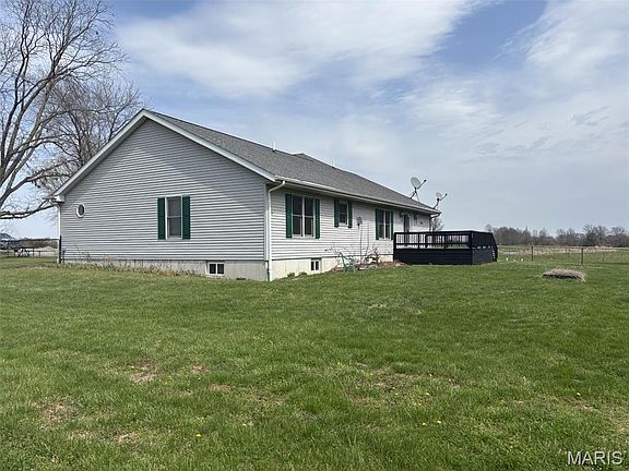 5th image of 15656 Audrain Rd #923
