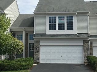 126 Devoe Dr, Oswego, IL 60543