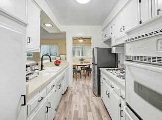 Dickens Apartments, Sherman Oaks, CA 91403
