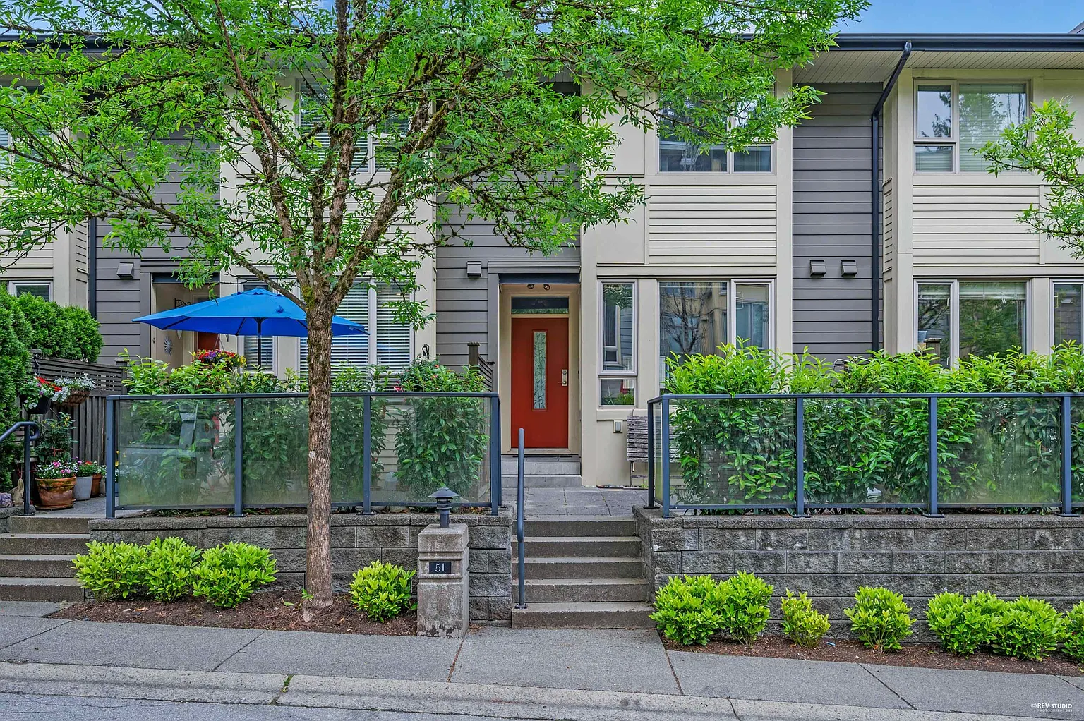 9229 University Cres #51 photo 1