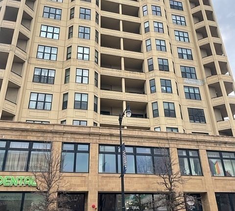 2nd image of 1464 S Michigan Ave APT 1005