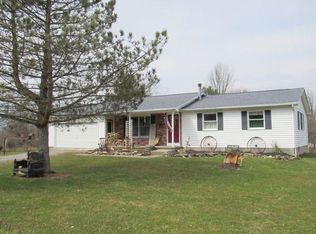 7639 Swamp Rd, Bergen, NY 14416
