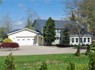 5201 Gibson Hill Rd, Edinboro, PA 16412