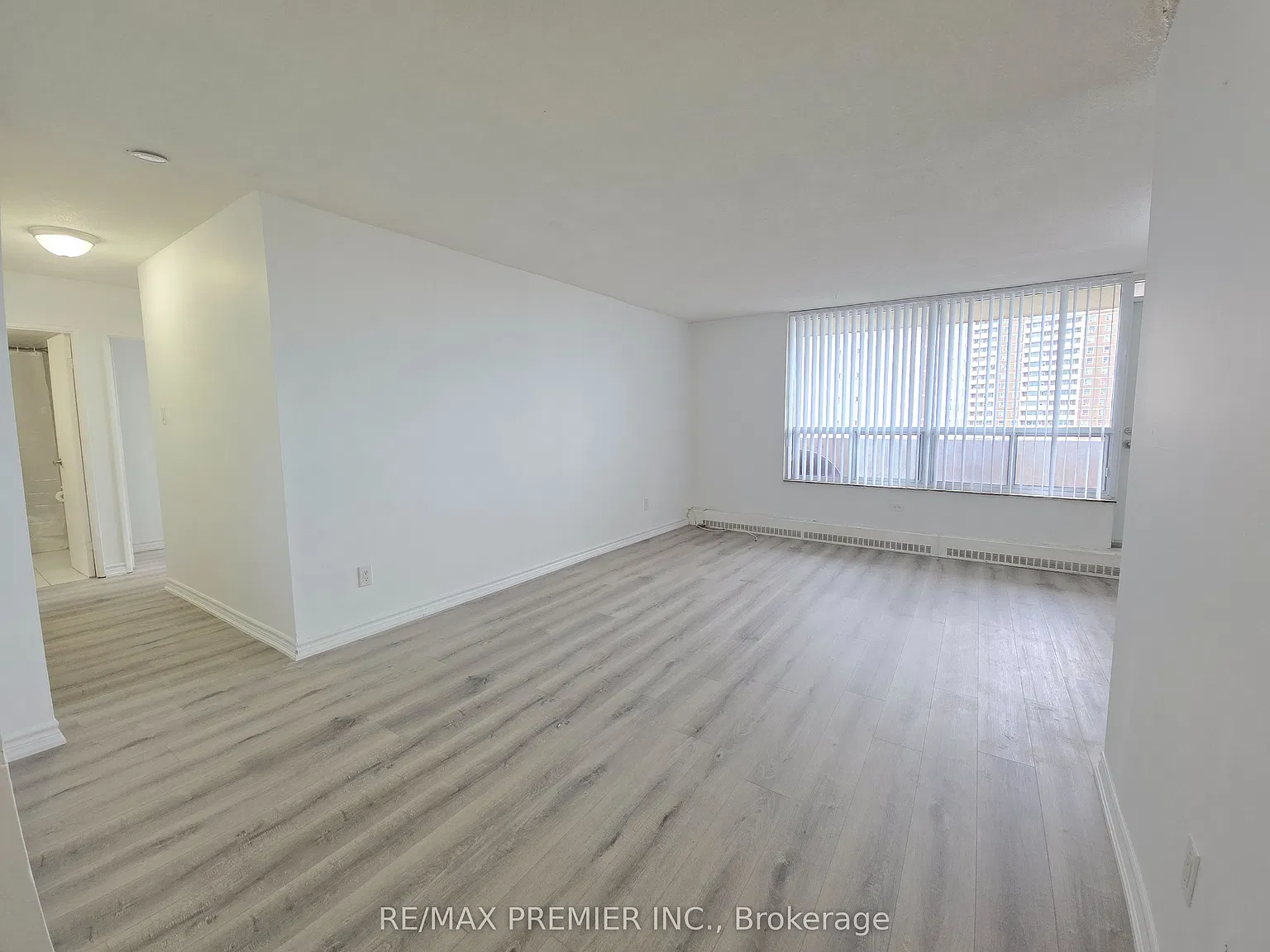2 bed, $2,500 — Photo 2