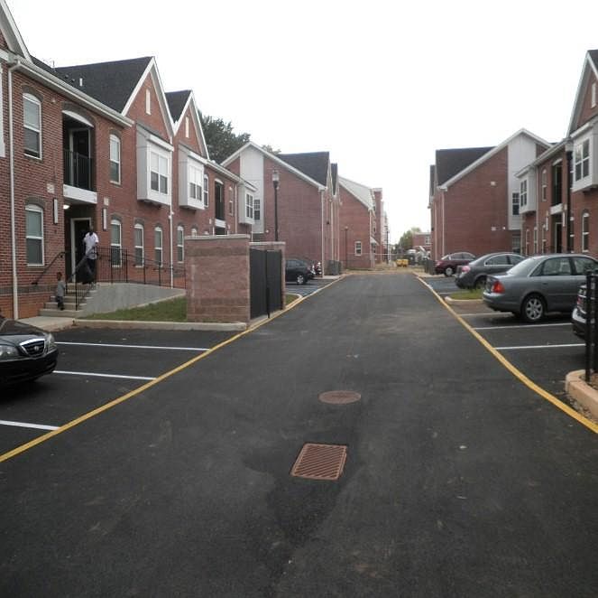 2nd image of 501 N Bancroft Pkwy