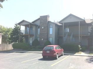 1627 W Woodland St, Springfield, MO 65807