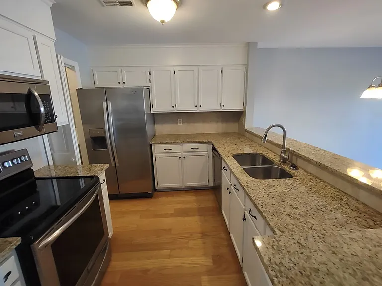 9041 J M Keynes Dr #9 — Photo 4