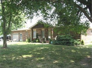 29966 Klondike Pl, Macon, MO 63552