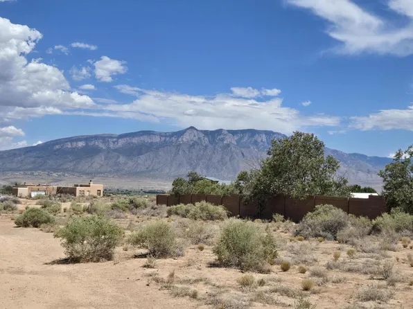 1802 Coulter St NE, Rio Rancho, NM 87144