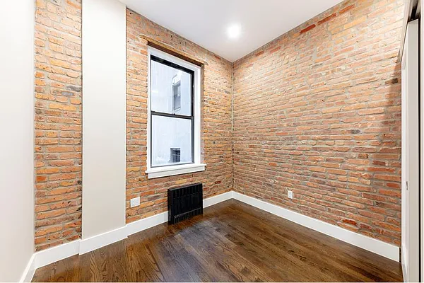 Rented by Douglas Elliman | media 22
