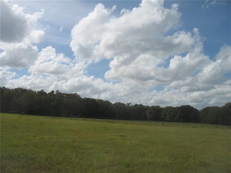 2nd image of 6810 McIntosh Skyview Ln