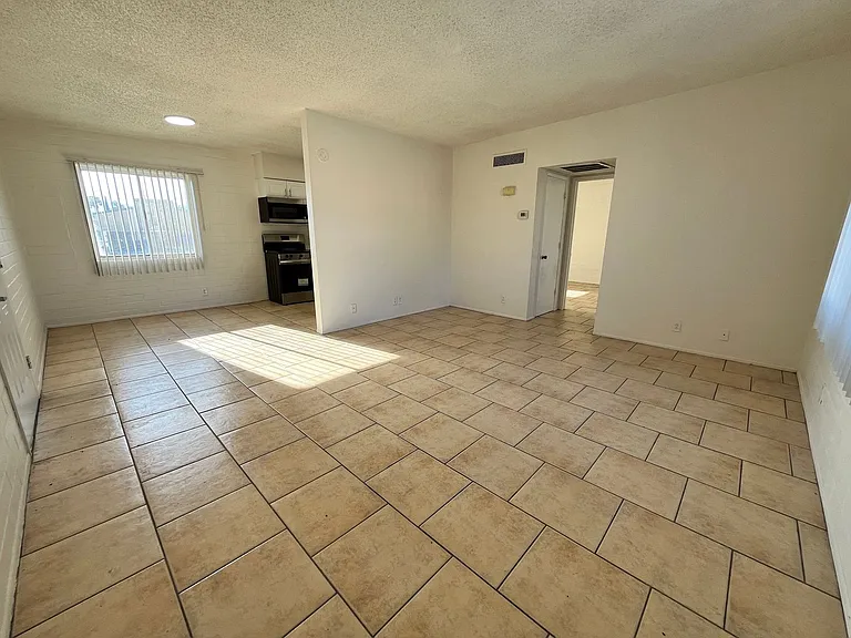 Catalina View Apartments — Photo 55