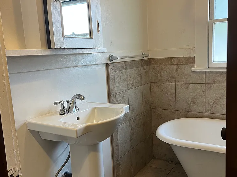 807 N Wilson Ave — Photo 20