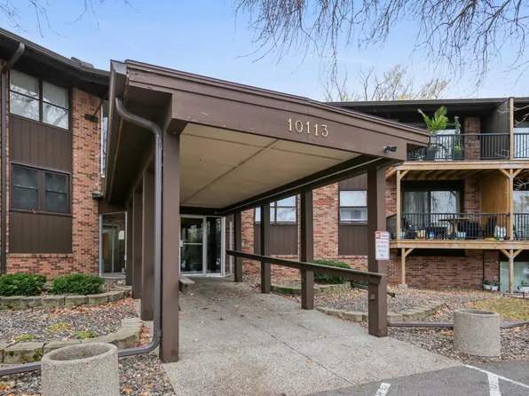 10113 34th St W #341, Minnetonka, MN 55305