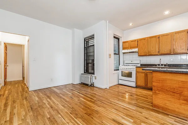 Rented by Corcoran | media 13