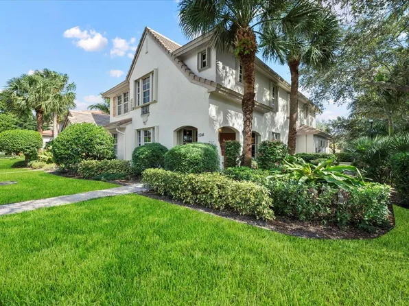 104 Evergrene Parkway, Palm Beach Gardens, FL 33410