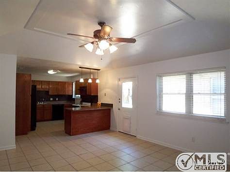 Huge Country Style Kitchen