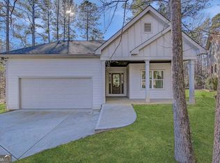 3350 Villa Ln, Douglasville, GA 30135