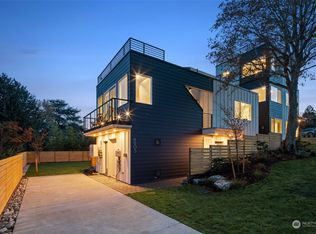 4605 NE 107th St, Seattle, WA