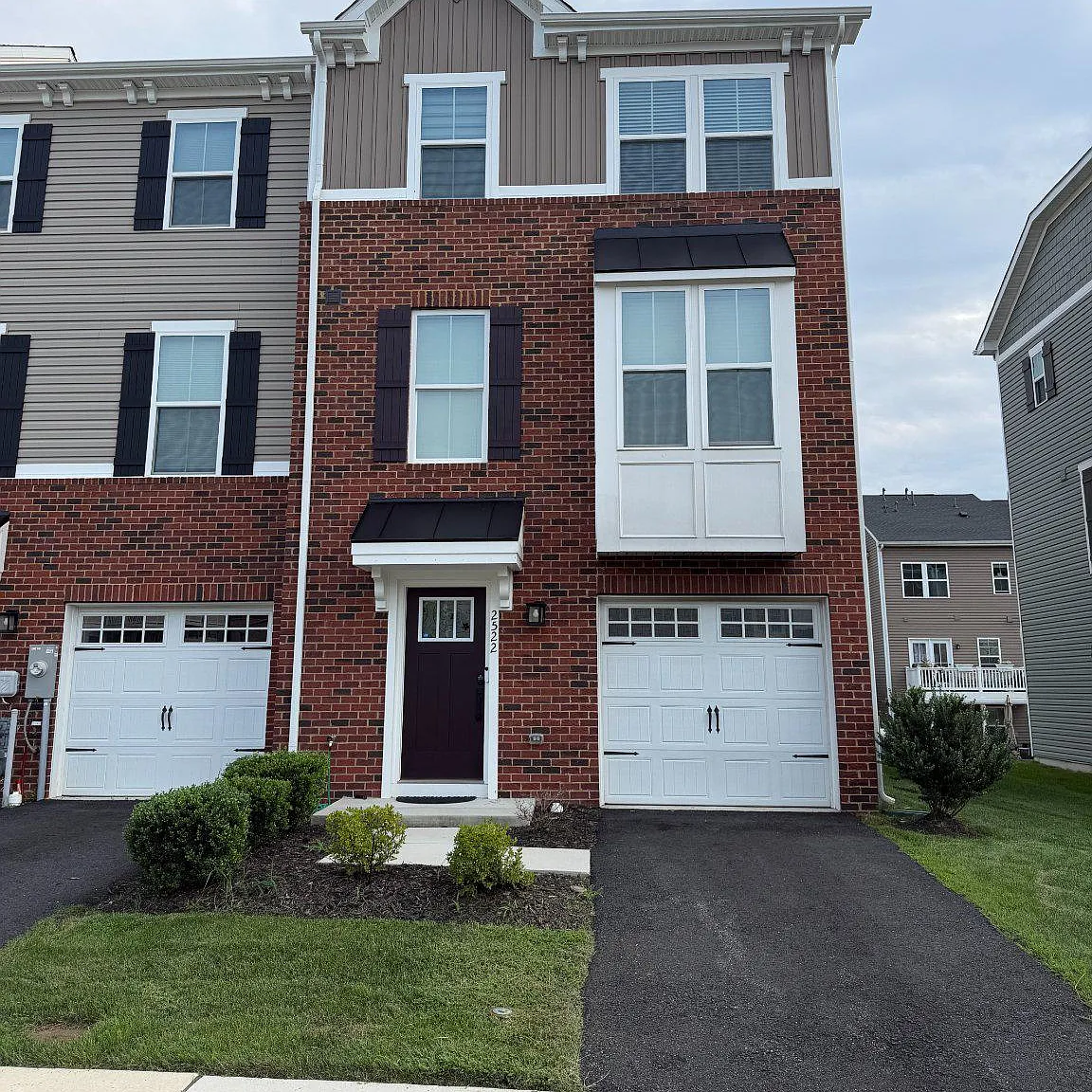 3 bed, 2.5 bath, 1617 sqft, $2,800 — Photo 1