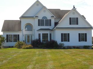 33 Merritt Ln, Newburgh, NY 12550