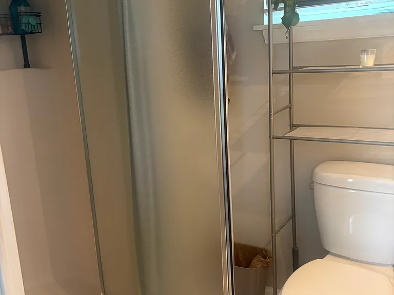2nd Bathroom