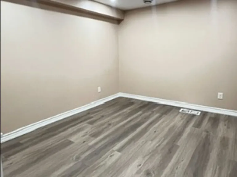 2153 Morningside Ave #BASEMENT — Photo 2