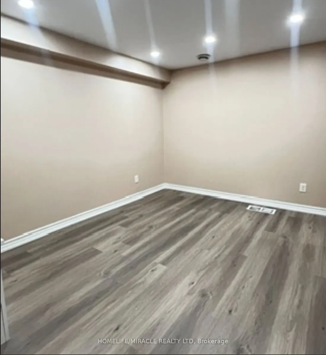 Building Photo - 2153 Morningside Ave #BASEMENT