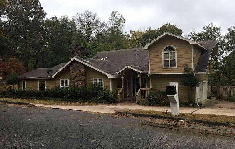 1st image of 13825 Canterbury Dr