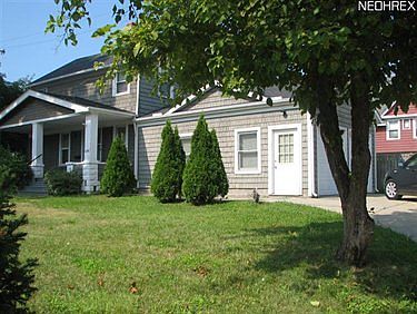 2nd image of 1640 Olivewood Ave
