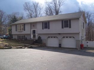 46 Kynor Ave, Stanhope, NJ 07874