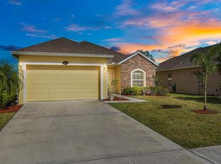 8082 Westfield Cir, Vero Beach, FL 32966