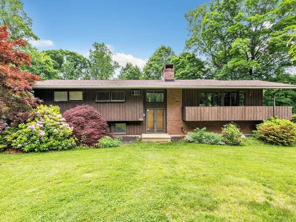 25 Millbrook Road, Shelton, CT 06484