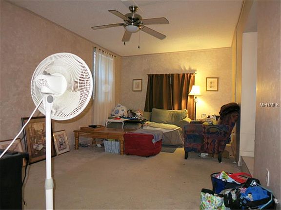 2nd image of 10916 N Annette Ave