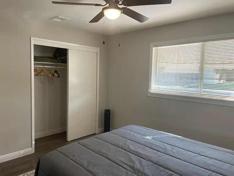 110 Gladys Ave #A — Photo 21