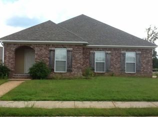 302 Greengate Cir, Brandon, MS 39042