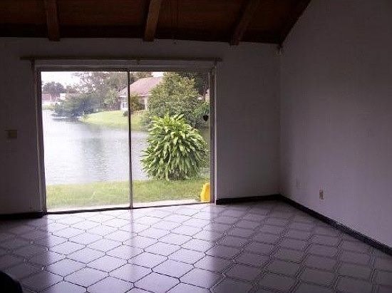 2nd image of 9611 Corona St