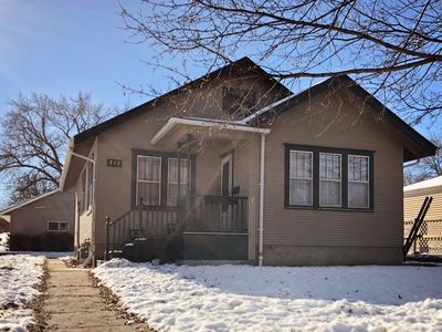 711 W 8th St, Yankton, SD, 57078