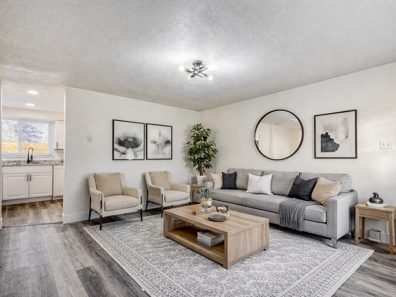 1679 Reed St — Photo 3