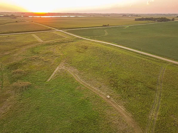 46110 250th St, Colton, SD 57018