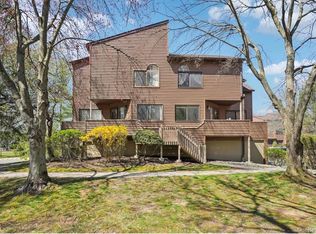 22 Tulip Court, Nanuet, NY