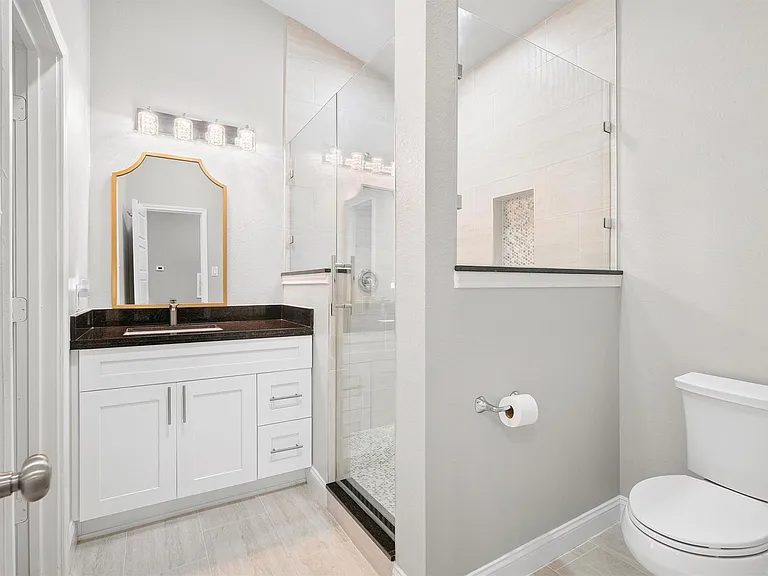 1032 Townplace St — Photo 27